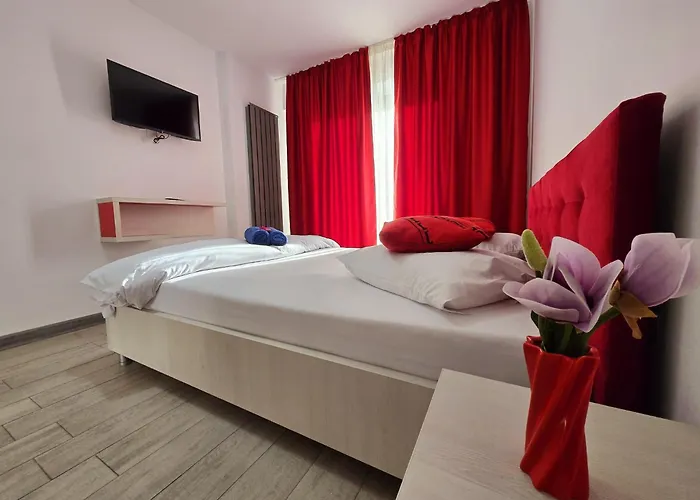 Large Family Cu Piscina Calda Sauna Jacuzzy Daire *